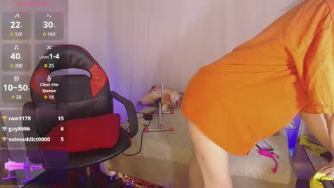 Snapshot of laurasofia45 chatting on 04/15/26, 03:41 Laura Sofia online show from 04/15/26, 03:41