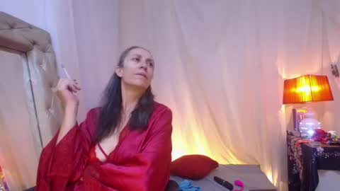 Snapshot of laurasofia45 chatting on 07/15/26, 04:29 Laura Sofia online show from 07/15/26, 04:29