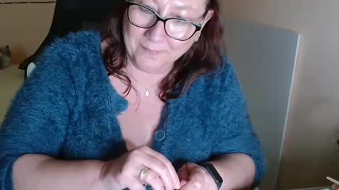 laureanne online show from 03/11/25, 04:07