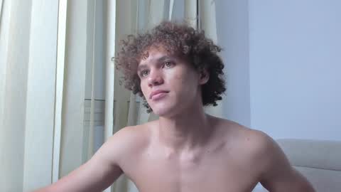 Laureent online show from 12/24/24, 12:11