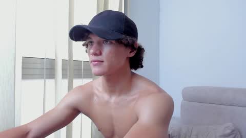 Laureent online show from 12/26/24, 06:54