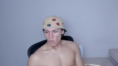 Laureent online show from 12/15/25, 06:12