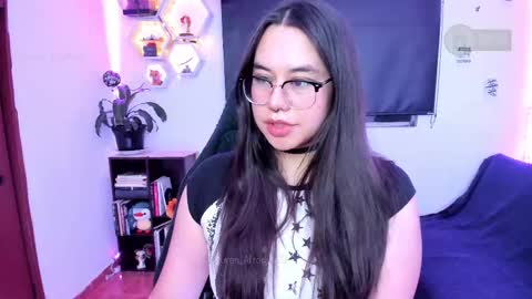  Im Lauren  independent model   online show from 02/13/25, 02:23