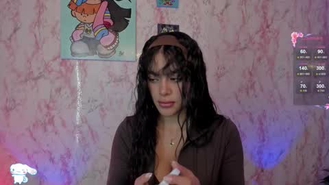 Snapshot of lauren_camila1 chatting on 03/17/26, 01:03 Lau online show from 03/17/26, 01:03