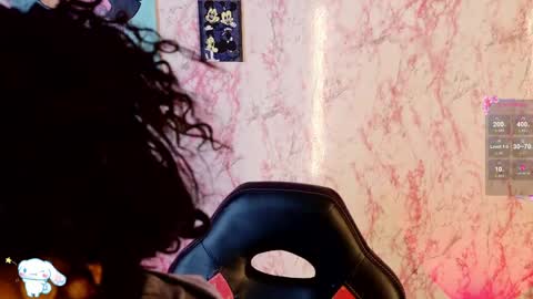 Snapshot of lauren_camila1 chatting on 04/10/26, 04:39 Lau online show from 04/10/26, 04:39