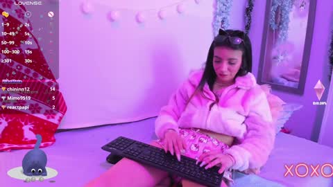 Snapshot of lauren_evans96 chatting on 12/03/24, 05:53 Lauren evans9 online show from 12/03/24, 05:53