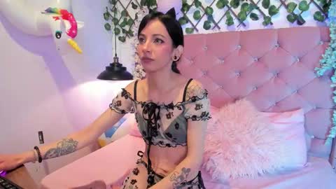 Snapshot of lauren_evans96 chatting on 11/22/25, 04:33 Lauren evans9 online show from 11/22/25, 04:33