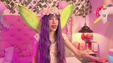 Snapshot of lauren_evans96 chatting on 12/04/25, 04:11 Lauren evans9 online show from 12/04/25, 04:11