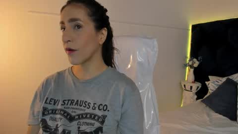 Lauren online show from 02/22/26, 04:27