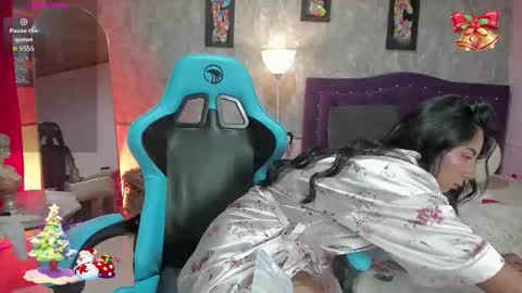 Lulu online show from 11/16/25, 02:28