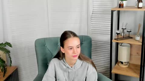 Lissa online show from 06/06/26, 06:07