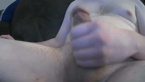 Snapshot of laurencaimb chatting on 12/15/25, 01:10 Laurence online show from 12/15/25, 01:10