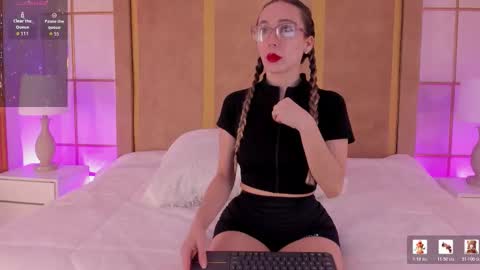 Snapshot of laurencarter1 chatting on 01/10/26, 10:47 online show from 01/10/26, 10:47