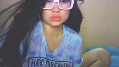 Snapshot of laurengirls1 chatting on 01/10/26, 02:52 onlyfan laureng7 - 7 laureng2 online show from 01/10/26, 02:52