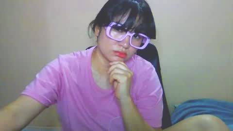 Snapshot of laurengirls1 chatting on 01/18/26, 06:44 onlyfan laureng7 - 7 laureng2 online show from 01/18/26, 06:44