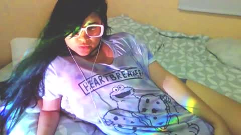 Snapshot of laurengirls1 chatting on 02/17/26, 05:37 onlyfan laureng7 - 7 laureng2 online show from 02/17/26, 05:37