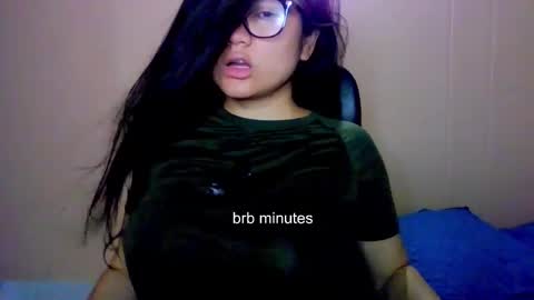 Snapshot of laurengirls1 chatting on 02/21/26, 06:42 onlyfan laureng7 - 7 laureng2 online show from 02/21/26, 06:42