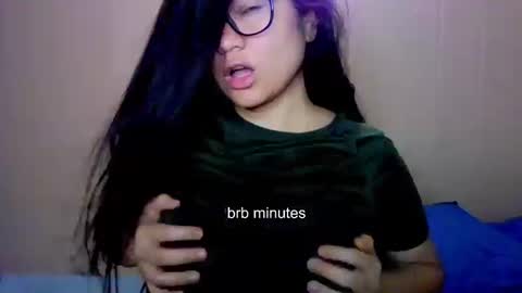 Snapshot of laurengirls1 chatting on 03/13/26, 04:02 onlyfan laureng7 - 7 laureng2 online show from 03/13/26, 04:02