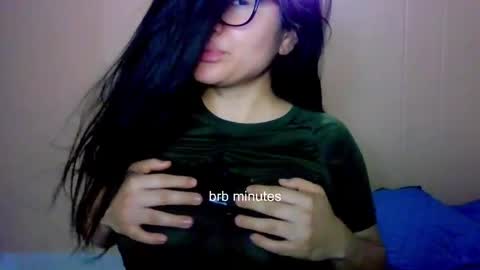 Snapshot of laurengirls1 chatting on 03/26/26, 04:18 onlyfan laureng7 - 7 laureng2 online show from 03/26/26, 04:18