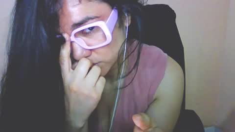 Snapshot of laurengirls1 chatting on 03/30/26, 01:45 onlyfan laureng7 - 7 laureng2 online show from 03/30/26, 01:45