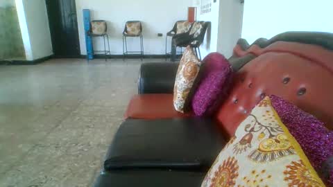 Snapshot of laurenhot94 chatting on 10/02/25, 03:19 laurenhot94 online show from 10/02/25, 03:19