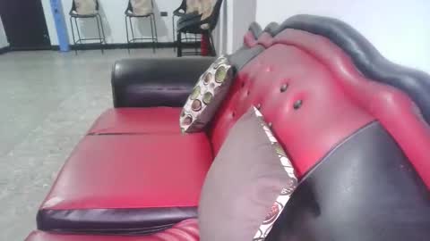 Snapshot of laurenhot94 chatting on 11/01/25, 01:07 laurenhot94 online show from 11/01/25, 01:07