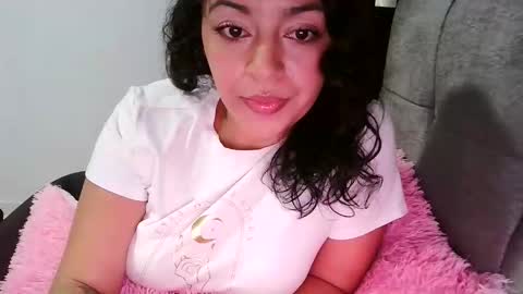 Snapshot of laurenhot94 chatting on 12/05/25, 07:10 laurenhot94 online show from 12/05/25, 07:10