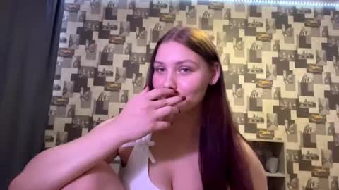 Hannah online show from 09/11/25, 05:13