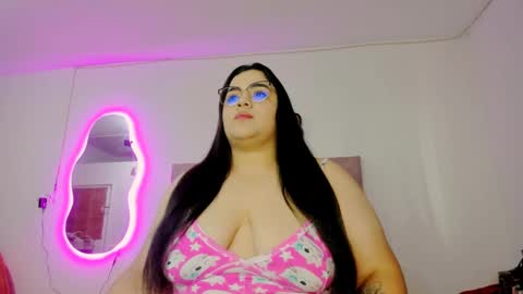 Snapshot of laurenlaine99 chatting on 02/10/25, 08:21 laurenlaine online show from 02/10/25, 08:21
