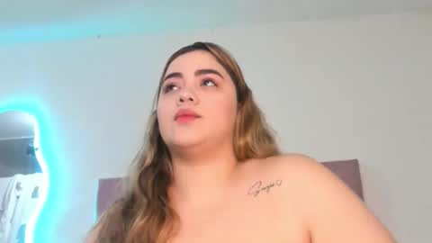 Snapshot of laurenlaine99 chatting on 10/17/25, 12:08 laurenlaine online show from 10/17/25, 12:08