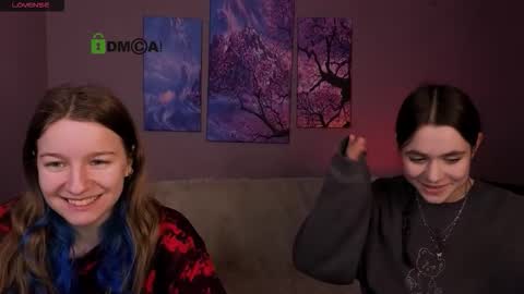 Snapshot of laurenmurrr chatting on 02/07/26, 10:30 Laure online show from 02/07/26, 10:30