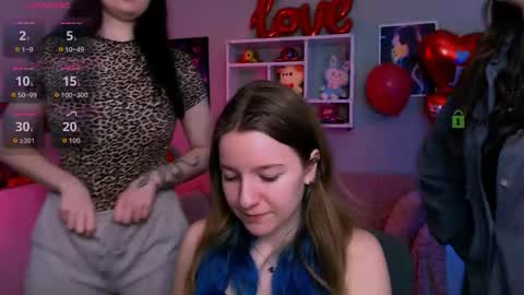 Snapshot of laurenmurrr chatting on 02/21/26, 10:49 Laure online show from 02/21/26, 10:49