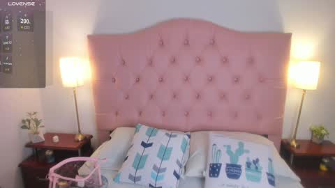 laurenn_smitth online show from 01/27/25, 12:37