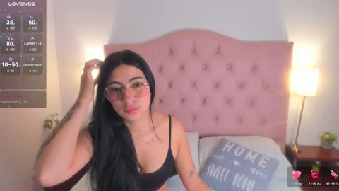 laurenn_smitth online show from 02/28/25, 12:31