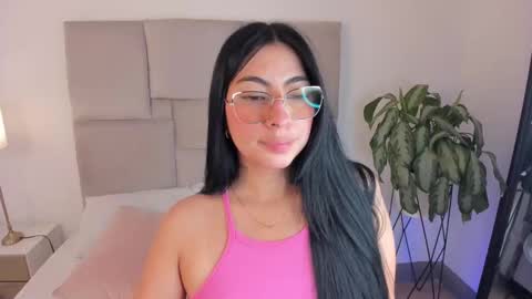 laurenn_smitth online show from 09/23/25, 01:03