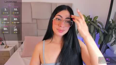 laurenn_smitth online show from 10/07/25, 01:30