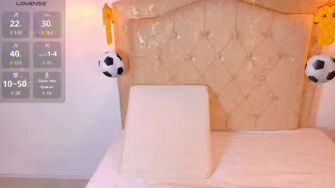 Snapshot of laurenn_smitth chatting on 06/20/26, 12:41 laurenn_smitth online show from 06/20/26, 12:41
