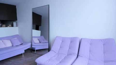 Lucie  online show from 09/17/25, 03:35