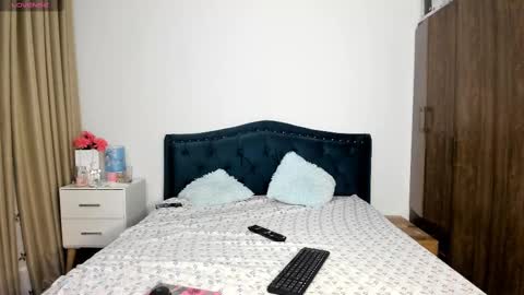 daniela angel     online show from 02/10/25, 02:30