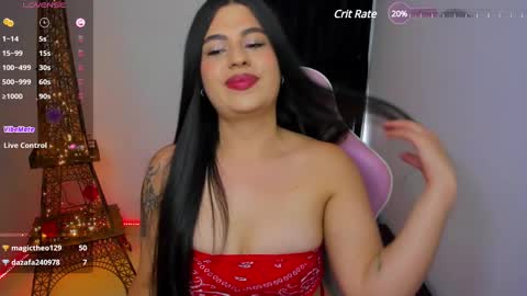 Snapshot of laurenth_foxy chatting on 12/02/24, 02:52 lau online show from 12/02/24, 02:52