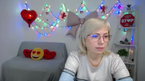 Snapshot of laurenwishy chatting on 02/09/26, 06:50 Lauren online show from 02/09/26, 06:50