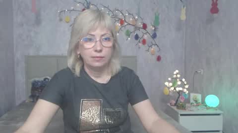 Snapshot of laurenwishy chatting on 03/31/26, 05:41 Lauren online show from 03/31/26, 05:41