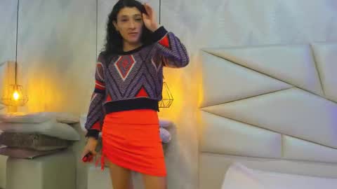 Laurent online show from 12/05/25, 10:02