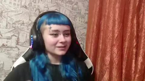 Snapshot of laurieazzarito chatting on 07/24/26, 05:11 Mila online show from 07/24/26, 05:11