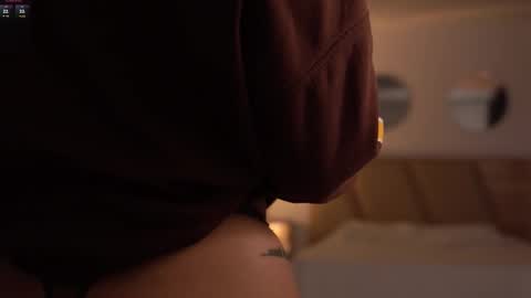 laurita_4 online show from 02/19/26, 01:40