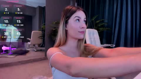 Snapshot of laurynncooper chatting on 02/24/26, 06:55 Laura online show from 02/24/26, 06:55