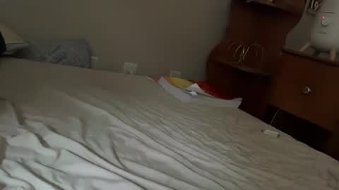 lausfavorite online show from 09/28/25, 09:31