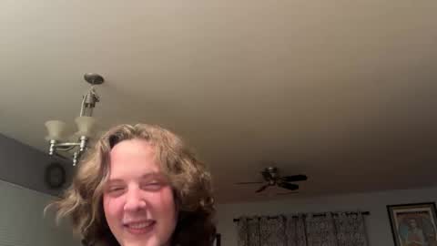 lausfavorite online show from 10/14/25, 06:14