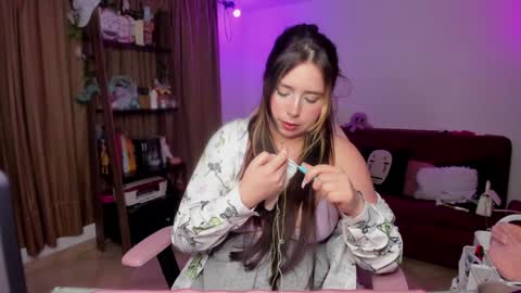          online show from 01/17/25, 05:00