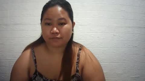 Snapshot of lavalyn214 chatting on 03/15/26, 10:27 lavalyn214 online show from 03/15/26, 10:27